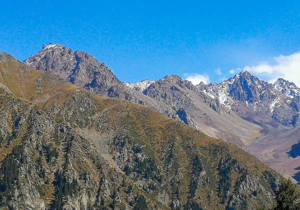 Άποψη Των Βουνών Κοντά Στο Almaty Tian Shan Alatau Καζακστάν — Φωτογραφία Αρχείου