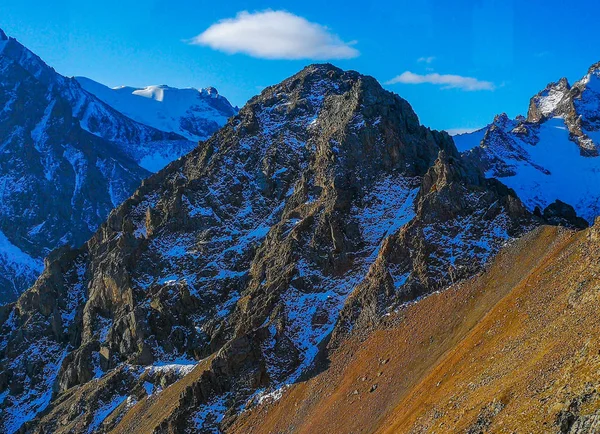Blick Auf Die Berge Bei Almaty Tian Shan Alatau Kasachstan — Stockfoto