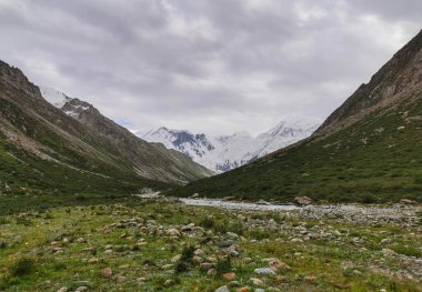 Mermer Duvar 'ın manzarası, Tian Shan, Kazakistan