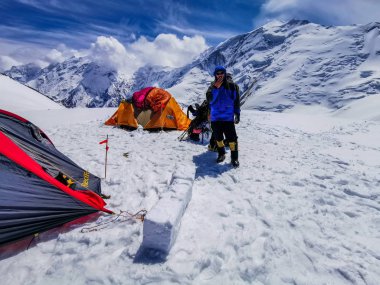 Mermer Duvar Zirvesi, Tian Shan, Kazakistan 