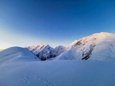Mermer Duvar 'ın manzarası, Tian Shan, Kazakistan