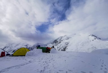 Mermer Duvar 'ın manzarası, Tian Shan, Kazakistan