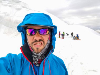 Mermer Duvar Zirvesi, Tian Shan, Kazakistan 