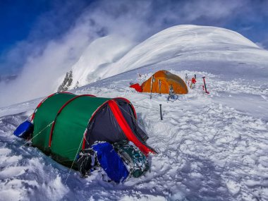 Mermer Duvar Zirvesi, Tian Shan, Kazakistan 