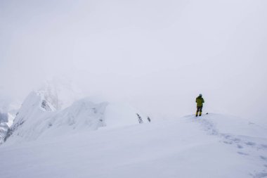Khan Tengri zirvesi Tian Shan Kazakistan
