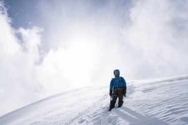 Khan Tengri zirvesi Tian Shan Kazakistan