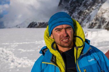 Khan Tengri zirvesi Tian Shan Kazakistan