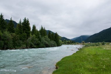 Karkara bölgesinin manzarası, Tian Shan, Kazakistan