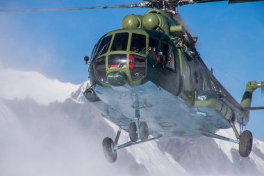 Khan Tengri zirvesi Tian Shan Kazakistan