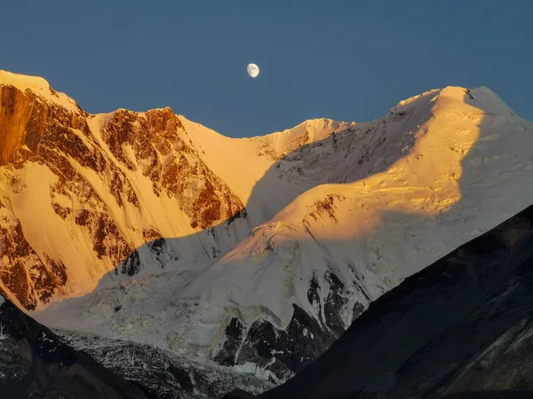 Vista Del Picco Del Muro Marmo Durante Tramonto Tian Shan — Foto Stock