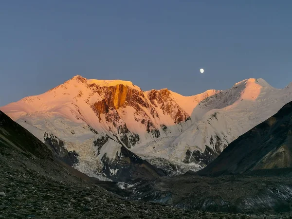 Vista Del Picco Del Muro Marmo Durante Tramonto Tian Shan — Foto Stock