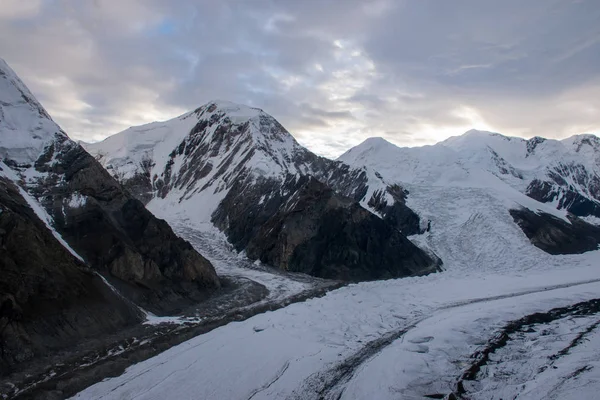 Vista Panorámica Del Pico Khan Tengri Tian Shan Kazajstán — Foto de Stock