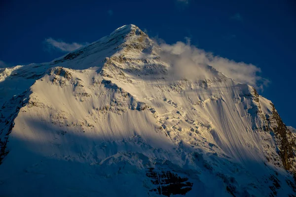 Vacker Utsikt Över Khan Tengri Topp Tian Shan Kazakstan — Stockfoto