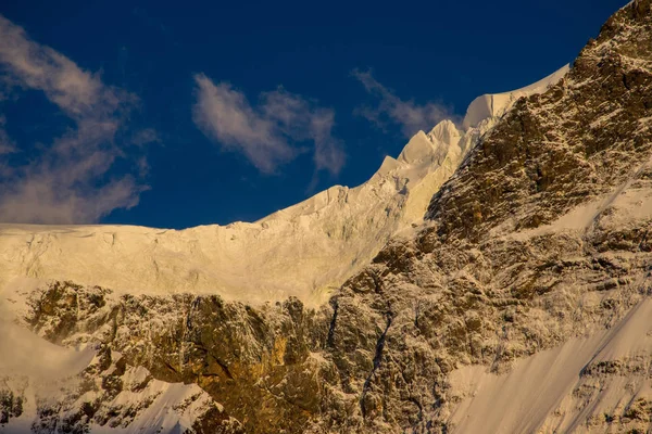 Γραφική Θέα Του Khan Tengri Κορυφή Tian Shan Καζακστάν — Φωτογραφία Αρχείου