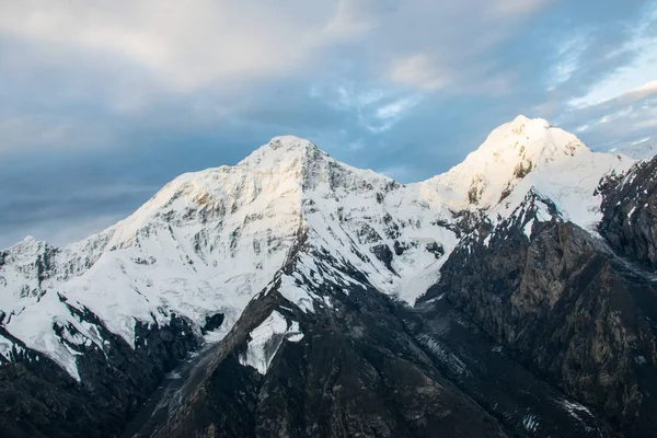 Γραφική Θέα Του Khan Tengri Κορυφή Tian Shan Καζακστάν — Φωτογραφία Αρχείου