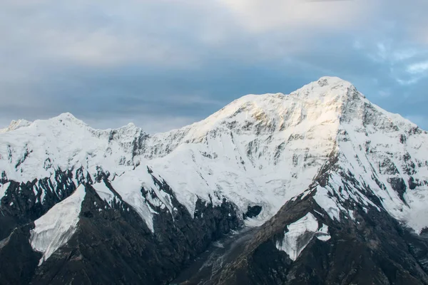 Scenic View Khan Tengri Peak Tian Shan Kazakhstan — 스톡 사진