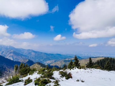 Alatau dağlarının manzarası, Tian Shan, Kazakistan