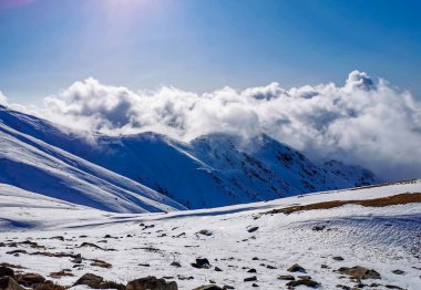 Alatau dağlarının manzarası, Tian Shan, Kazakistan