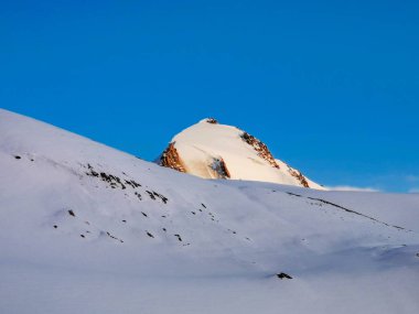 Alatau dağlarının manzarası, Tian Shan, Kazakistan
