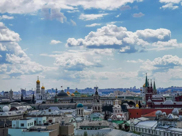 モスクワ市の建築物の観光 旅行の概念 — ストック写真