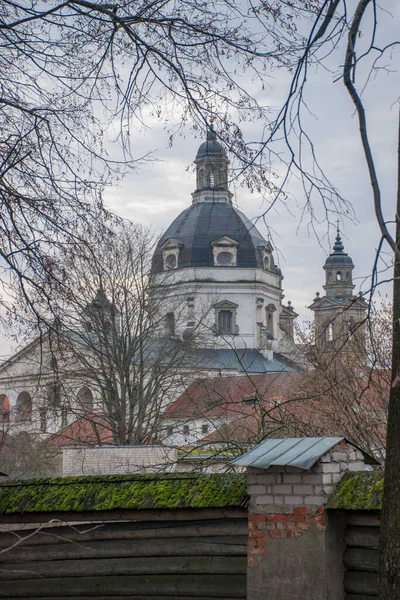 Över Pazaislis Kloster Kyrka Molnigt Höstdag Kaunas Litauen — Stockfoto