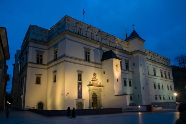 Antik bina aydınlatma, seyahat ve dini kavram görüşü   