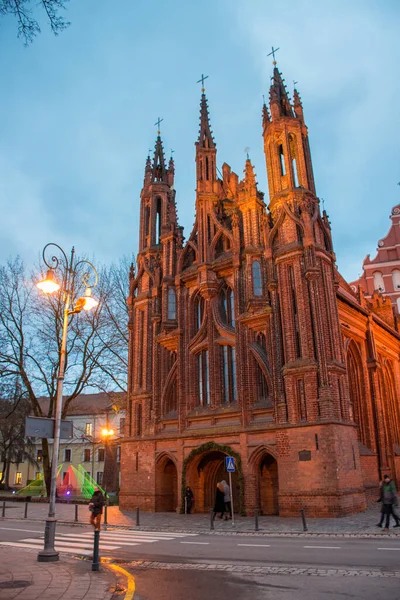 St. Annes Kilisesi Dış görünüşü, Vilnius, Litvanya, seyahat kavramı