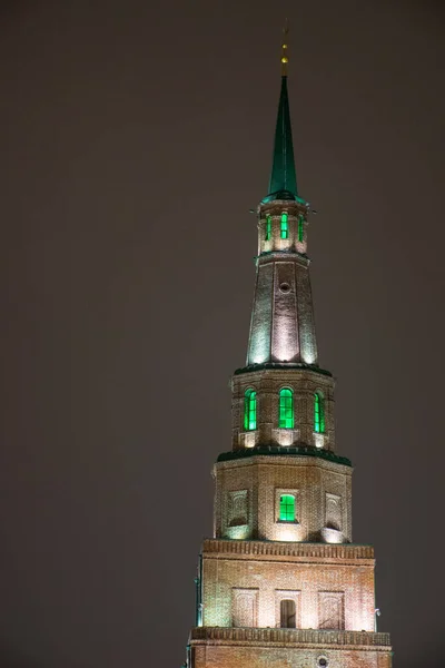 Vista Torre Syuyumbike Iluminado Noite Kazan Rússia — Fotografia de Stock