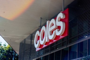 Coles süpermarket sokak tabela