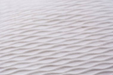 Yumuşak bulanık beyaz kaburga dalgaları kumaş dokusu arkaplanı