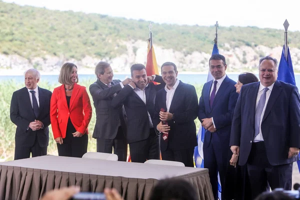 Prespes Греція Червня 2018 Family Фото Прем Міністр Греції Ципрас — стокове фото