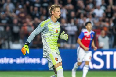 Thessaloniki, Yunanistan - 24 Temmuz 2018: Oyuncu, Basel Jonas Omlin (Gk) eylem Uefa Şampiyonlar Ligi ikinci ön eleme turu sırasında 1 Paok rakip Basel maçı Toumba Stadı'nda oynanan
