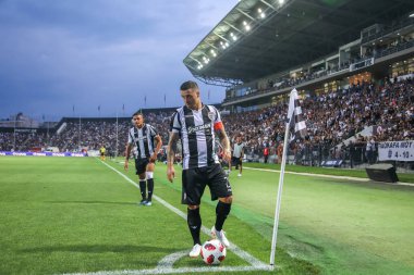Thessaloniki, Yunanistan - 24 Temmuz 2018: Oyuncu, Paok Andre Vieirinha eylem Uefa Şampiyonlar Ligi ikinci ön eleme turu sırasında 1 Paok rakip Basel maçı Toumba Stadı'nda oynanan