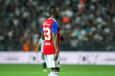 Thessaloniki, Yunanistan - 24 Temmuz 2018: Oyuncu, Basel Eder Balanta eylem Uefa Şampiyonlar Ligi ikinci ön eleme turu sırasında 1 Paok rakip Basel maçı Toumba Stadı'nda oynanan