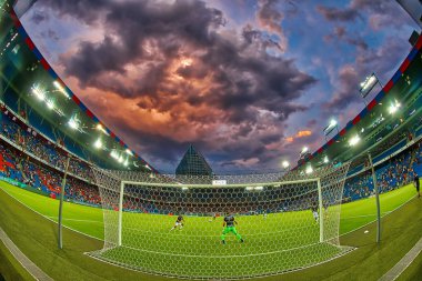 Basel, İsviçre - 1 Ağustos 2018: St. Jakob-Park Stadyumu tam Paok rakip Basel arasında Uefa Şampiyonlar Ligi maç iç görünüm 