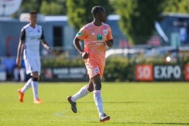 Horst, Hollanda - 29 Haziran 2018: Oyuncu, Rsc Anderlecht bilgi Musona eylem sırasında dostu maç Rsc Anderlecht Rakip Paok Sport Park spor Swolgen Tienray 