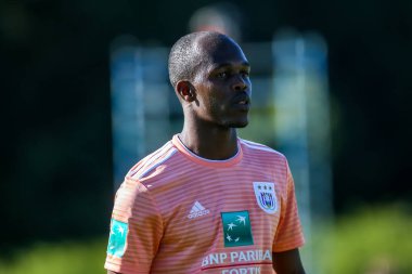 Horst, Hollanda - 29 Haziran 2018: Oyuncu, Rsc Anderlecht bilgi Musona eylem sırasında dostu maç Rsc Anderlecht Rakip Paok Sport Park spor Swolgen Tienray 