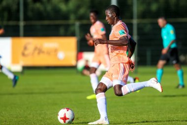 Horst, Hollanda - 29 Haziran 2018: Oyuncu, Rsc Anderlecht Mohammed Dauda dostluk maçı Rsc Anderlecht Rakip Paok sporda sırasında eylem park spor Swolgen Tienray 