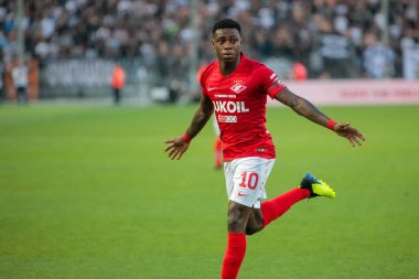 Thessaloniki, Yunanistan - 8 Ağustos 2018: Oyuncu, Spartak Quincy Promes Uefa Şampiyonlar Ligi üçüncü, Paok rakip Spartak Moskova Toumba Stadyumu'nda arasında ön eleme turu sırasında eylem