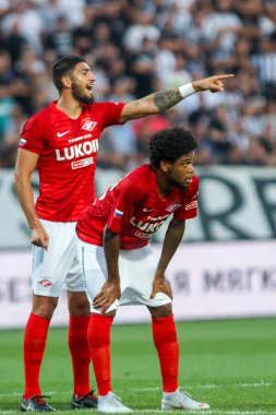 Thessaloniki, Yunanistan - 8 Ağustos 2018: Spartak Adriano(R) oyuncu ve Gigot (L) Uefa Şampiyonlar Ligi üçüncü, Paok rakip Spartak Moskova arasında ön eleme turu sırasında eylem 