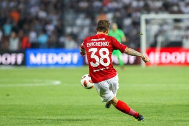 Thessaloniki, Yunanistan - 8 Ağustos 2018: Oyuncu, Spartak Andrei Eschenko Uefa Şampiyonlar Ligi üçüncü, Paok rakip Spartak Moskova Toumba Stadyumu'nda arasında ön eleme turu sırasında eylem