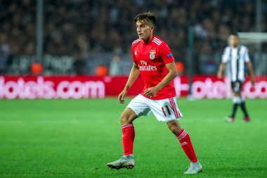 Thessaloniki, Yunanistan - 29 Ağustos 2018: Oyuncu, Benfica Franco Cervi eylem Uefa Şampiyonlar Ligi Play-off mücadelesi sırasında 2 bacak Paok vs Fc Benfica Toumba Stadı'nda oynanan