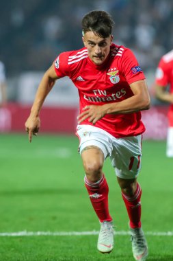 Thessaloniki, Yunanistan - 29 Ağustos 2018: Oyuncu, Benfica Franco Cervi eylem Uefa Şampiyonlar Ligi Play-off mücadelesi sırasında 2 bacak Paok vs Fc Benfica Toumba Stadı'nda oynanan