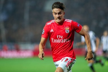 Thessaloniki, Yunanistan - 29 Ağustos 2018: Oyuncu, Benfica Franco Cervi eylem Uefa Şampiyonlar Ligi Play-off mücadelesi sırasında 2 bacak Paok vs Fc Benfica Toumba Stadı'nda oynanan