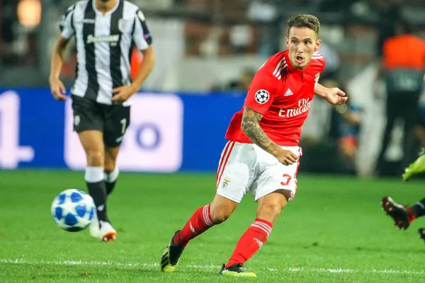 Thessaloniki, Yunanistan - 29 Ağustos 2018: Oyuncu, Benfica Alex Grimaldo Uefa Şampiyonlar Ligi Play-off mücadelesi sırasında eylem, 2 bacak Paok vs Fc Benfica Toumba Stadı'nda oynanan