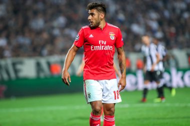Thessaloniki, Yunanistan - 29 Ağustos 2018: Oyuncu, Benfica Eduardo Salvio eylem Uefa Şampiyonlar Ligi Play-off mücadelesi sırasında 2 bacak Paok vs Fc Benfica Toumba Stadı'nda oynanan