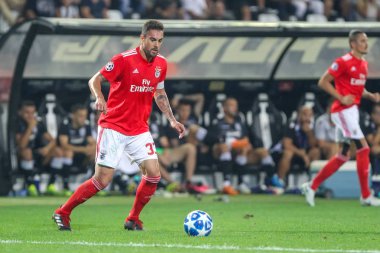 Thessaloniki, Yunanistan - 29 Ağustos 2018: Oyuncu, Benfica Jardel eylem Uefa Şampiyonlar Ligi Play-off mücadelesi sırasında 2 bacak Paok vs Fc Benfica Toumba Stadı'nda oynanan