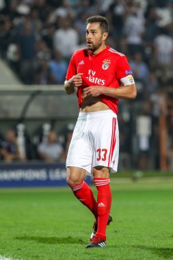 Thessaloniki, Yunanistan - 29 Ağustos 2018: Oyuncu, Benfica Jardel eylem Uefa Şampiyonlar Ligi Play-off mücadelesi sırasında 2 bacak Paok vs Fc Benfica Toumba Stadı'nda oynanan