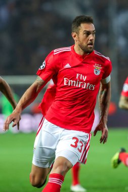 Thessaloniki, Yunanistan - 29 Ağustos 2018: Oyuncu, Benfica Jardel eylem Uefa Şampiyonlar Ligi Play-off mücadelesi sırasında 2 bacak Paok vs Fc Benfica Toumba Stadı'nda oynanan