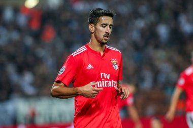 Thessaloniki, Yunanistan - 29 Ağustos 2018: Oyuncu, Benfica Andre Almeida eylem Uefa Şampiyonlar Ligi Play-off mücadelesi sırasında 2 bacak Paok vs Fc Benfica Toumba Stadı'nda oynanan